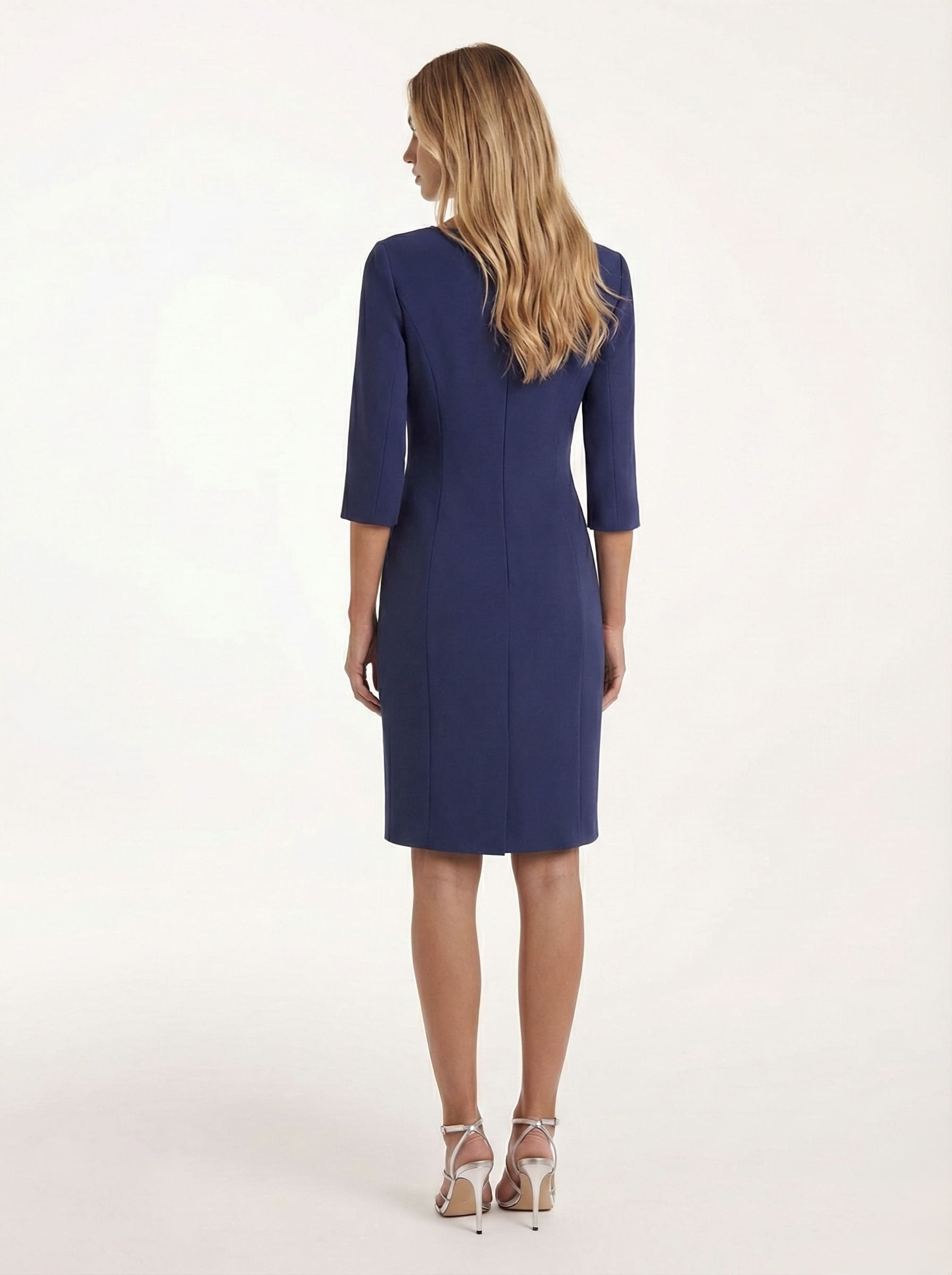 Сукня синя бренду EWA Фото #2