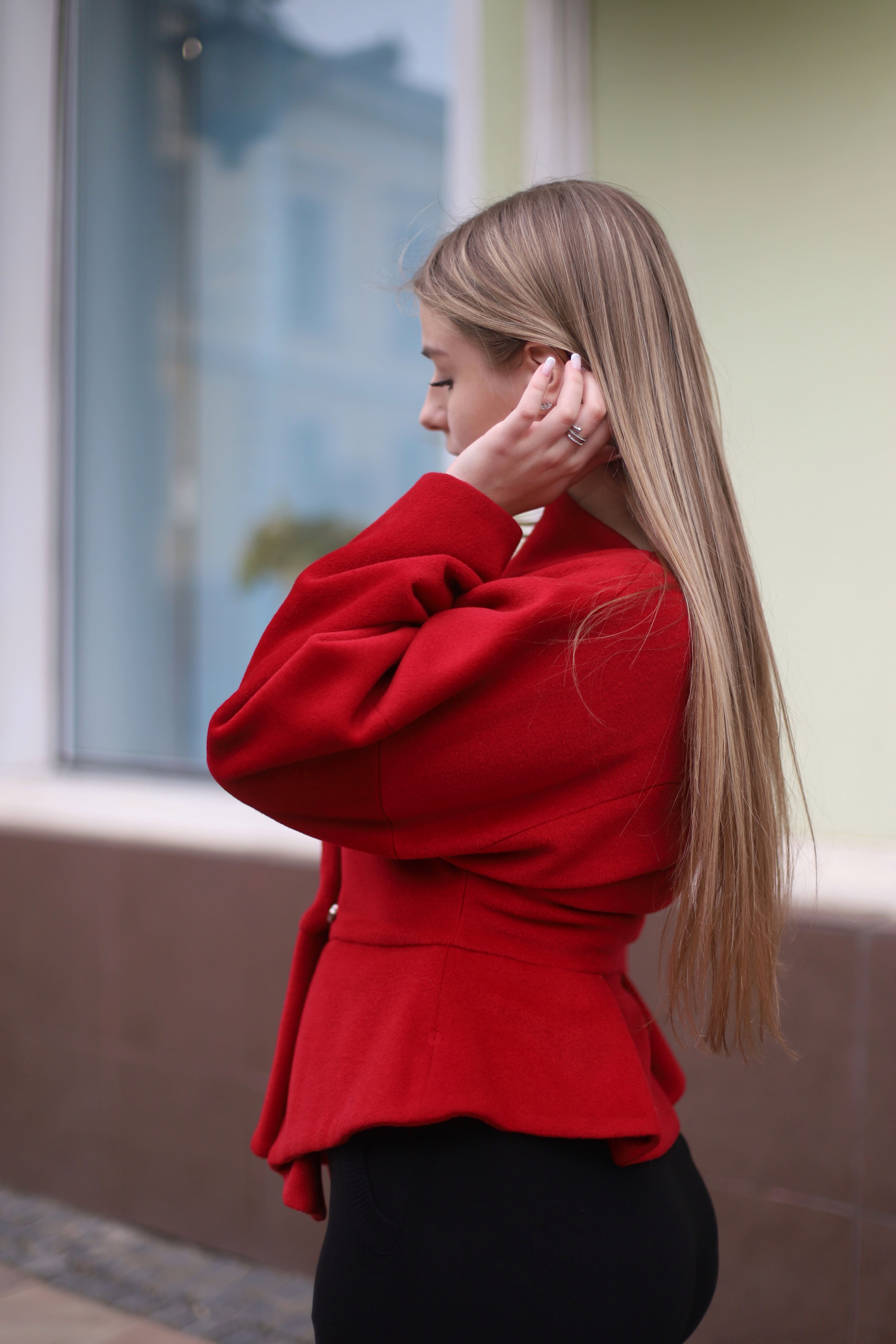 Пальто червоного кольору від бренду Verezhik House Фото #4