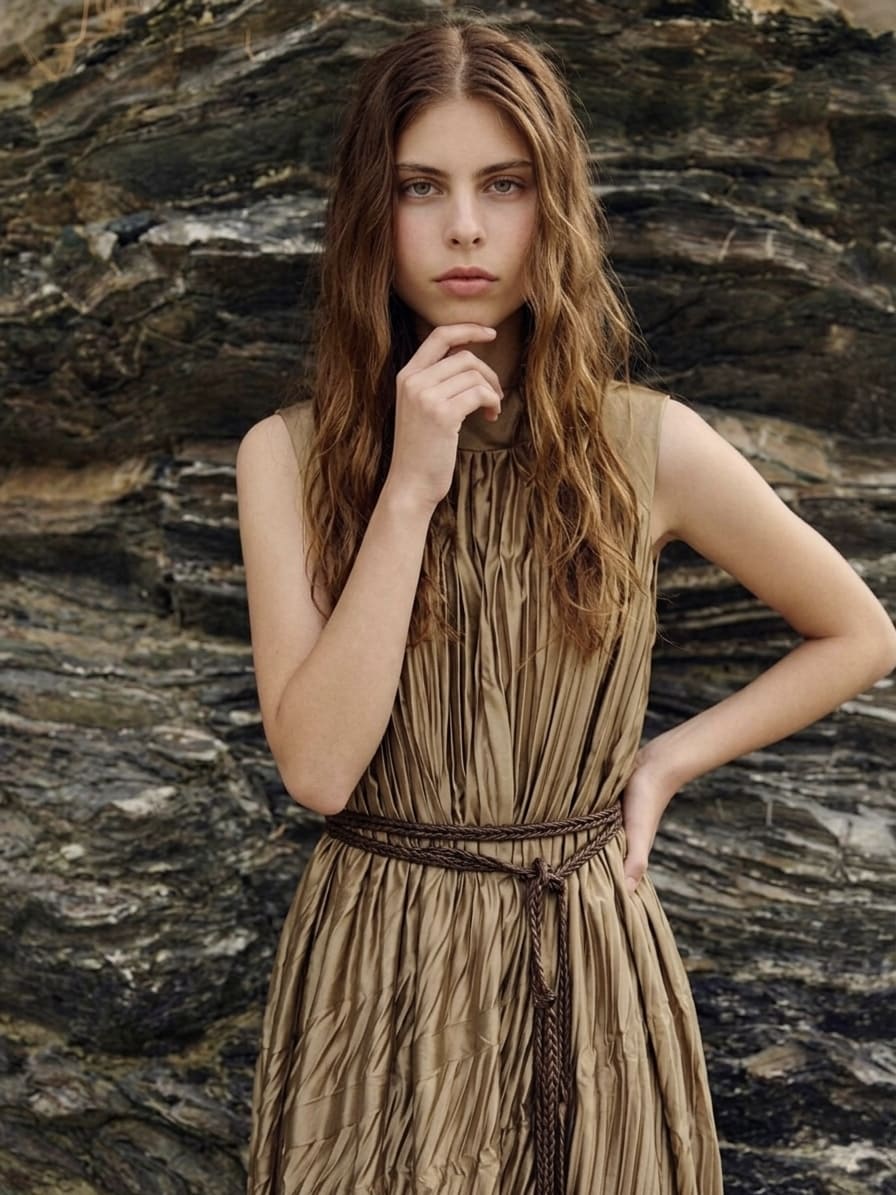 6546 сукня 44р. бежевий Фото #2